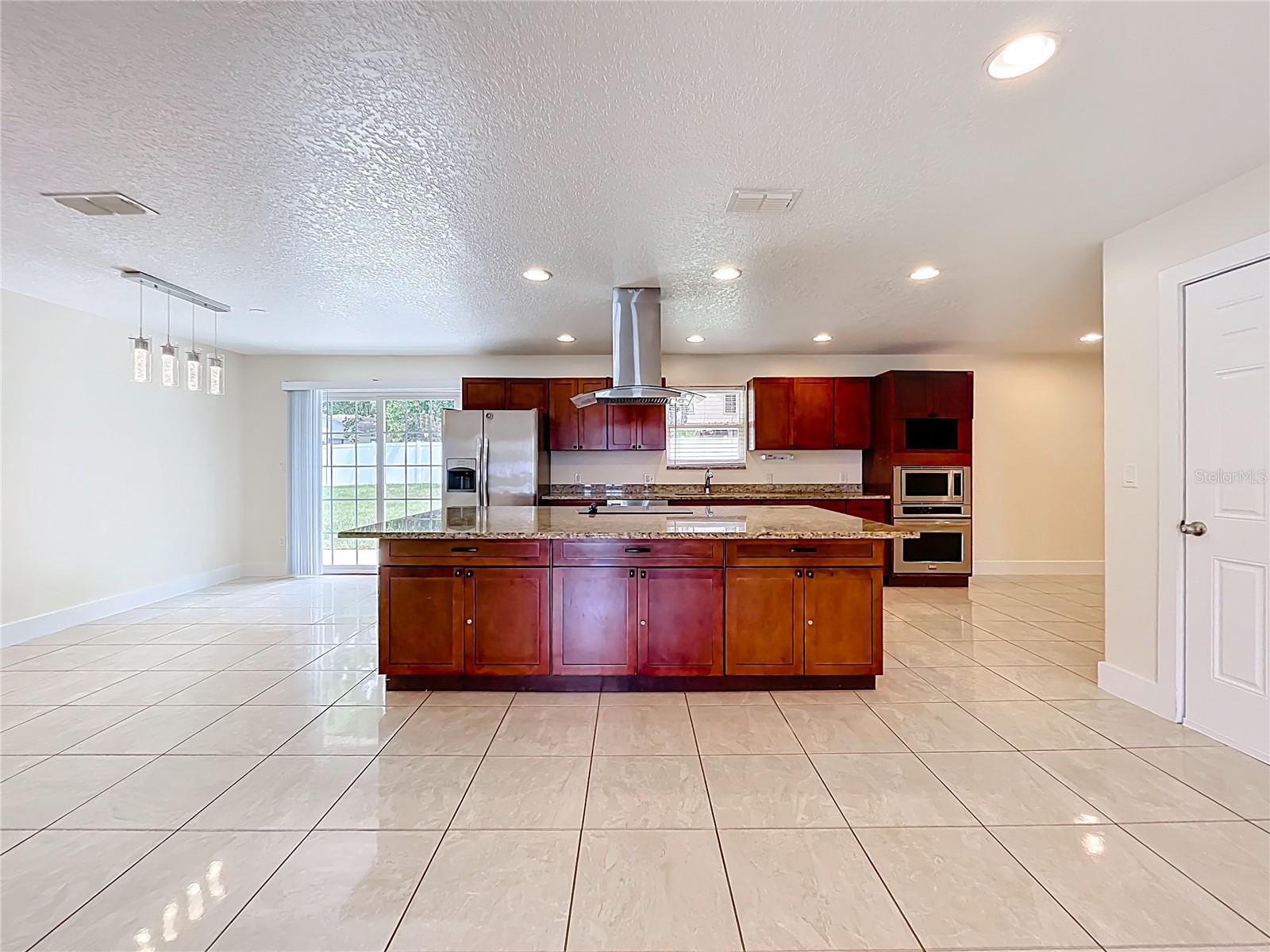 Image 11 of 36 For 12631 Eryn Court