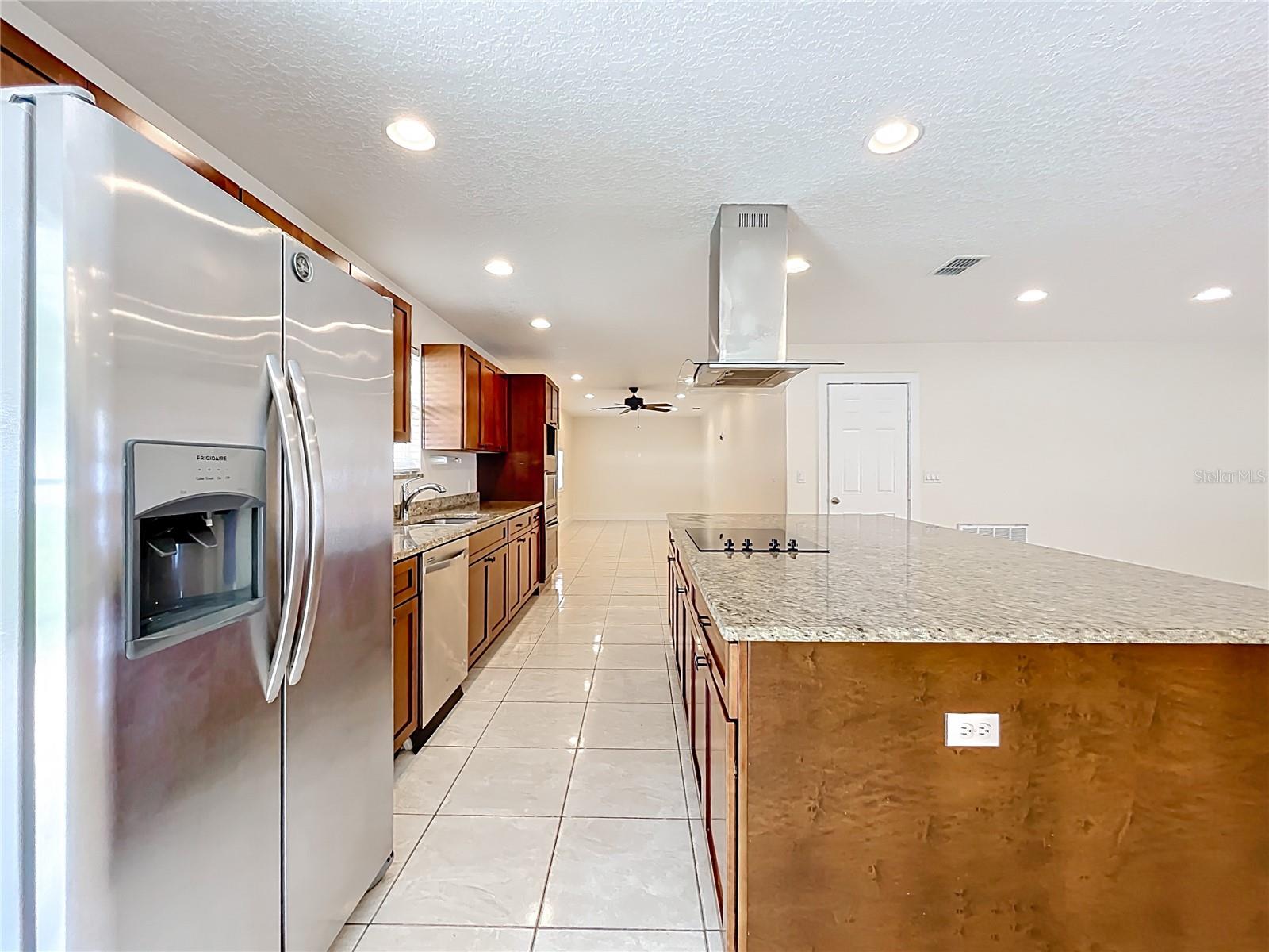 Image 14 of 36 For 12631 Eryn Court