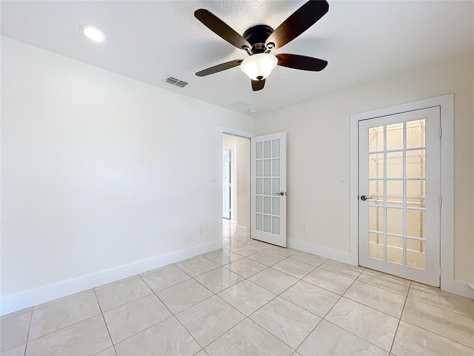 Image 21 of 36 For 12631 Eryn Court