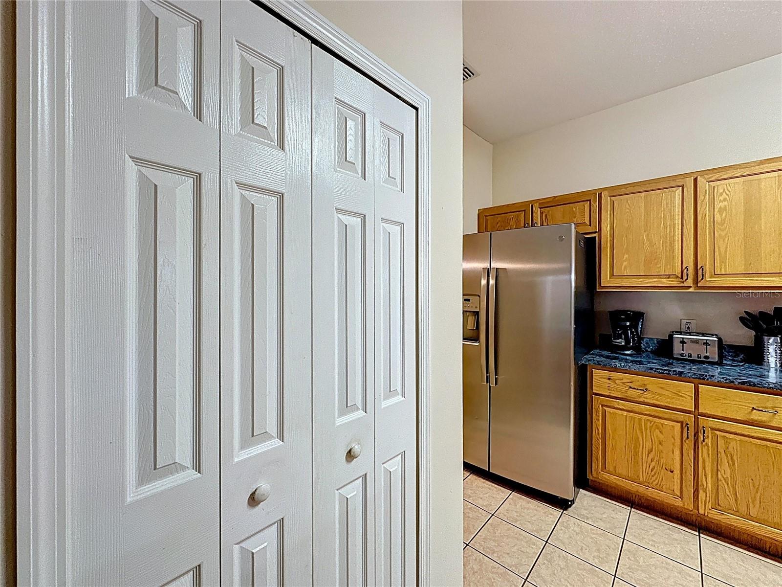 Image 18 of 82 For 4645 Cumbrian Lakes Drive