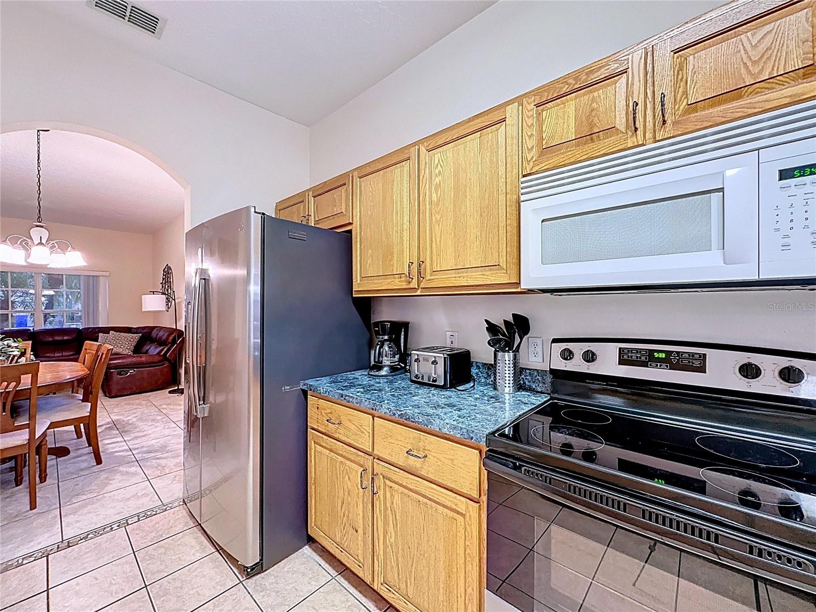 Image 19 of 82 For 4645 Cumbrian Lakes Drive