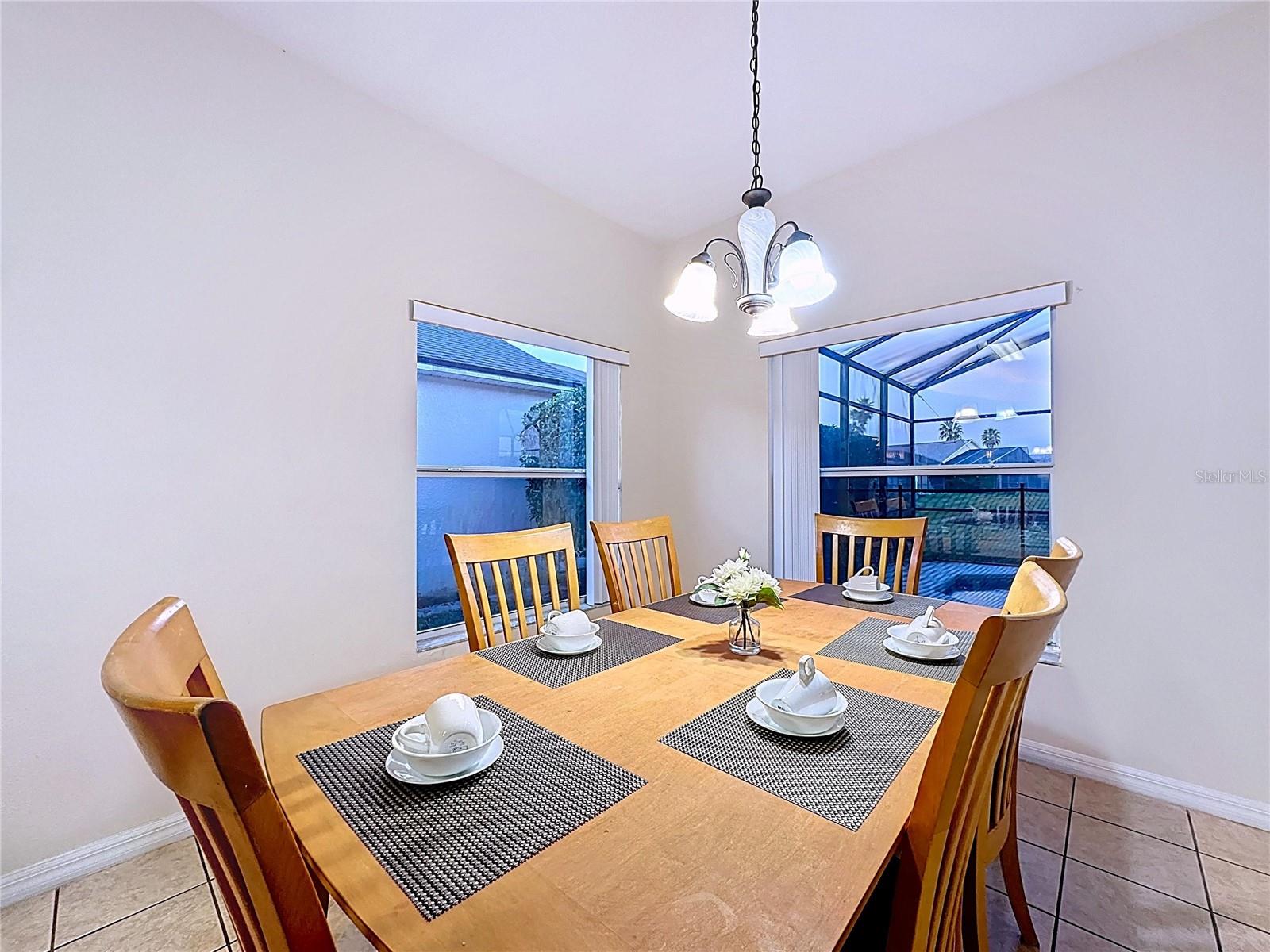 Image 25 of 82 For 4645 Cumbrian Lakes Drive