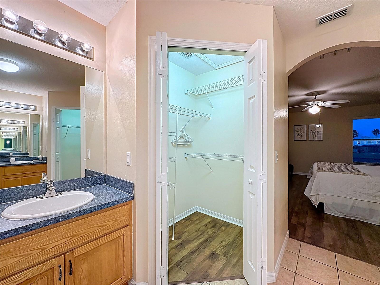 Image 49 of 82 For 4645 Cumbrian Lakes Drive