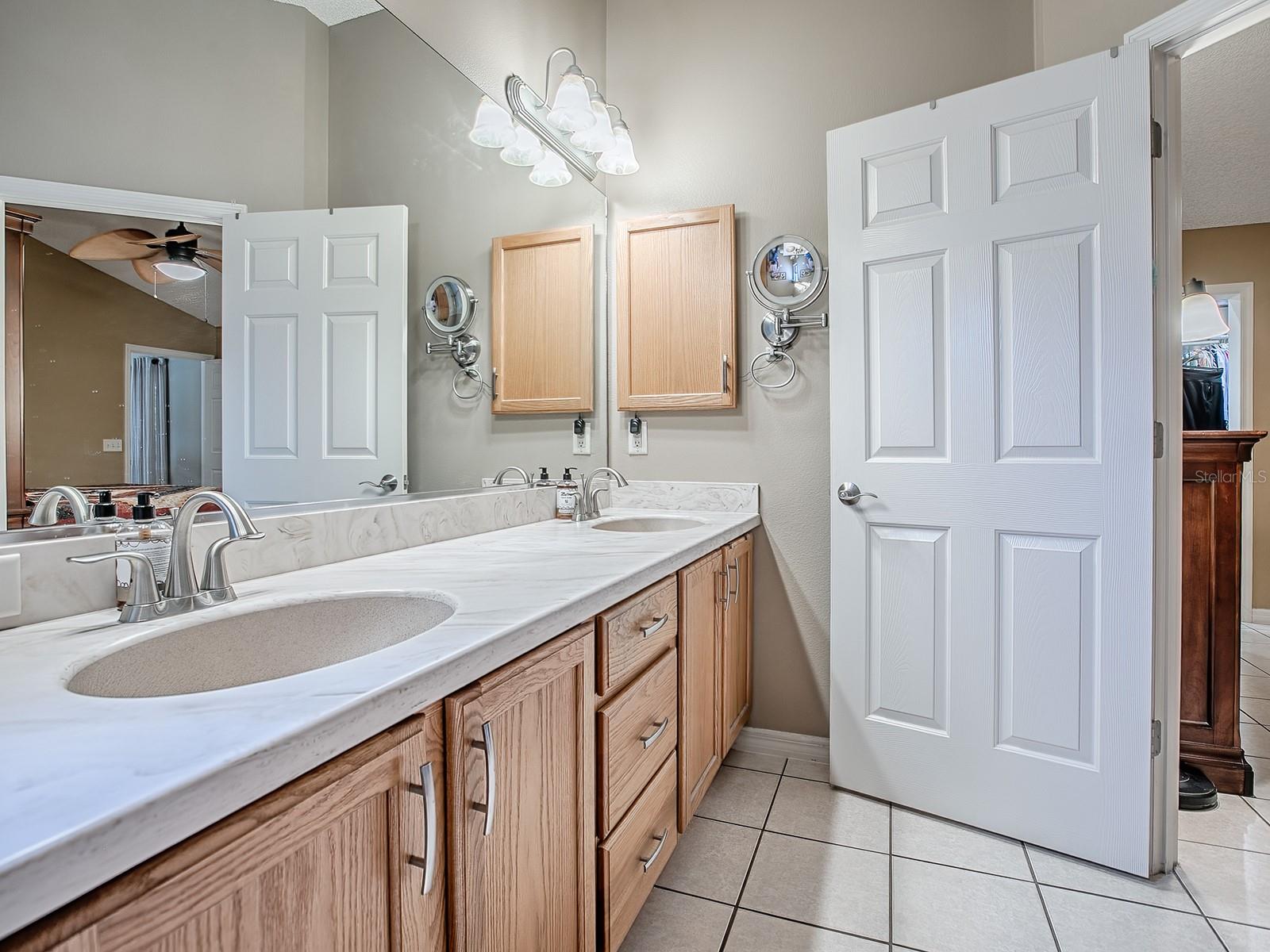 Image 21 of 61 For 9238 171st Cooper Loop