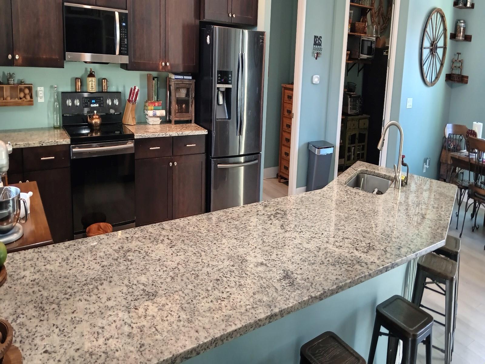 Image 6 of 40 For 22531 5th St