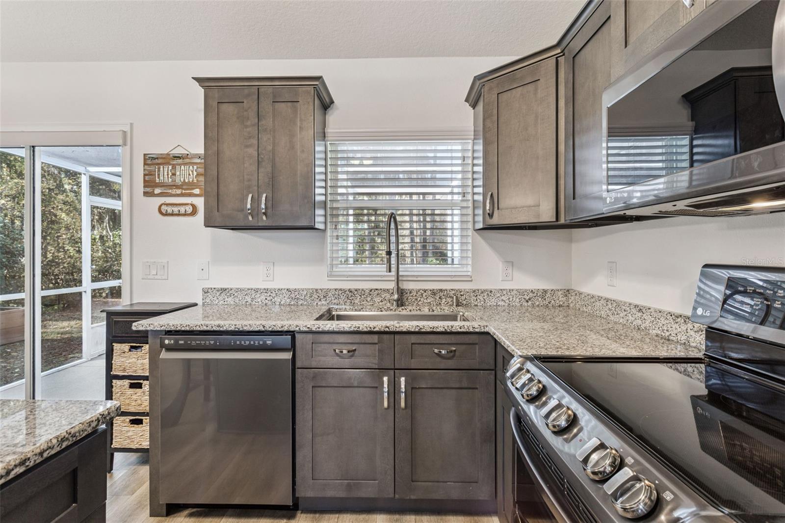 Image 12 of 44 For 1500 Homestead Point