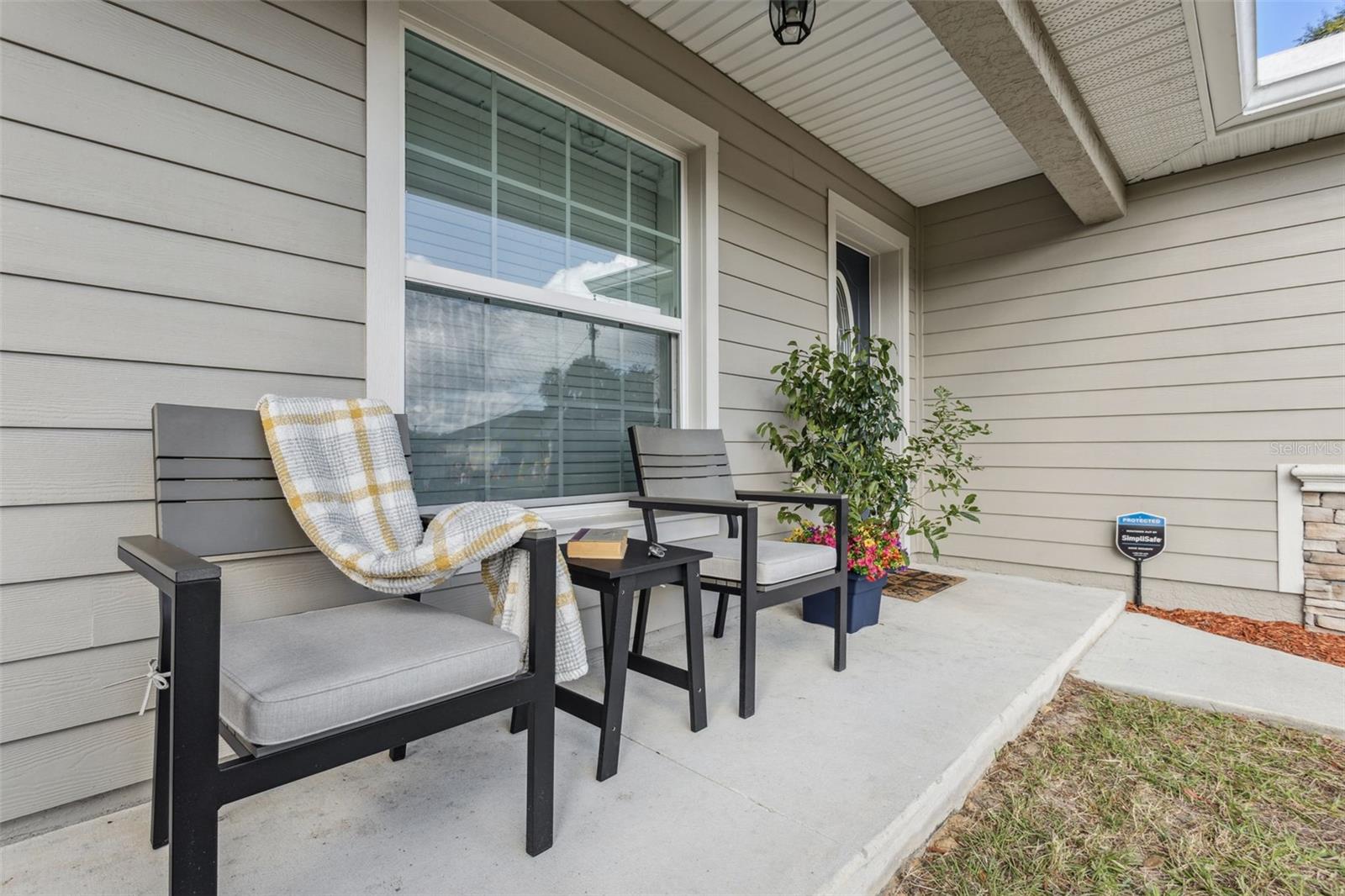 Image 2 of 44 For 1500 Homestead Point