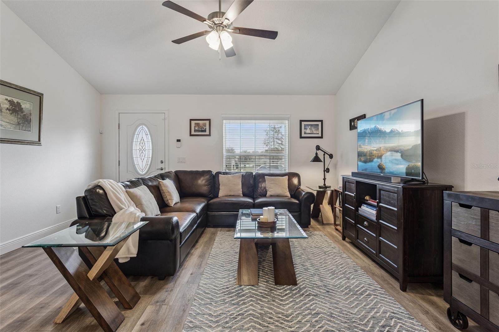 Image 3 of 44 For 1500 Homestead Point