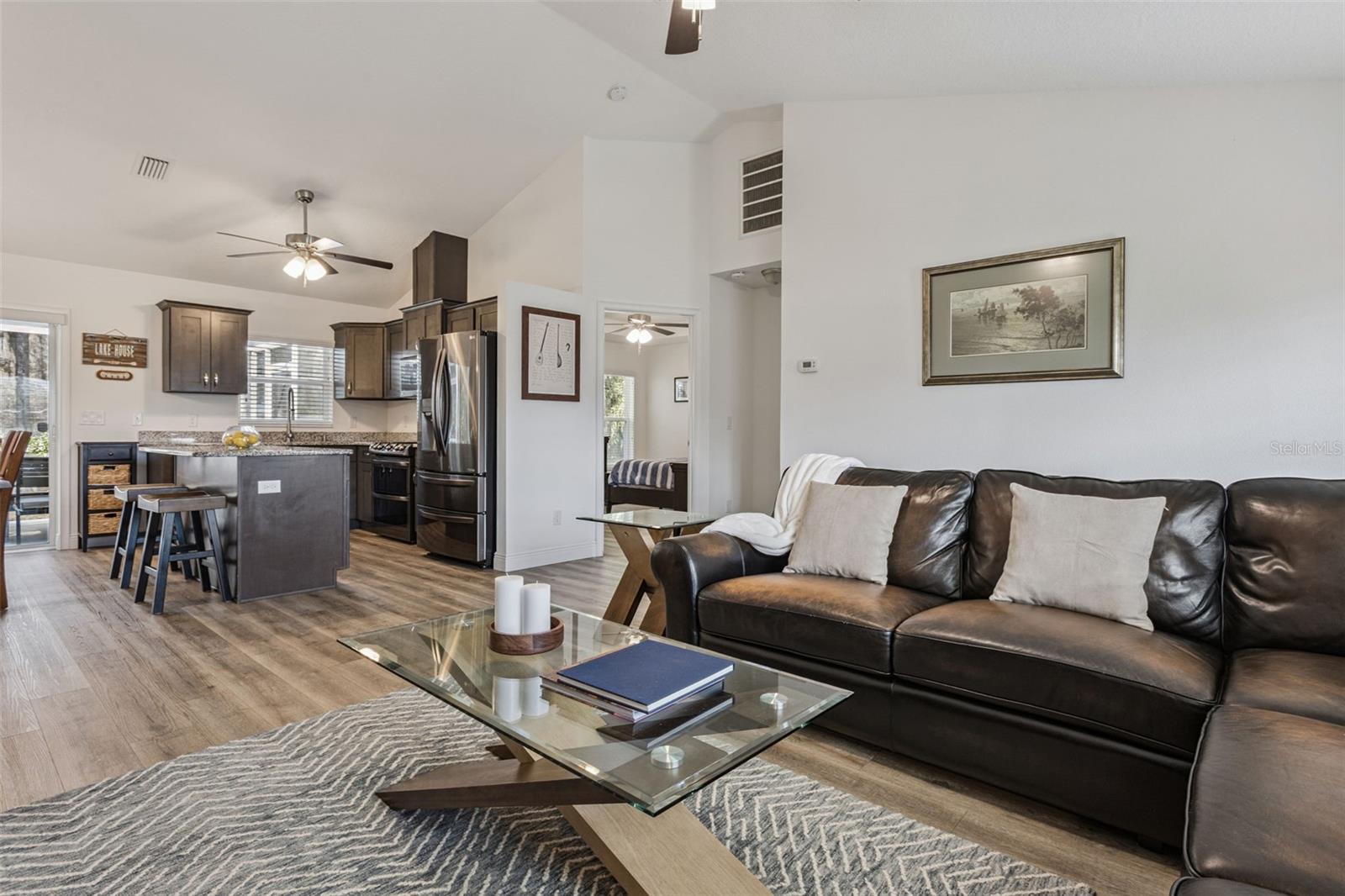 Image 7 of 44 For 1500 Homestead Point