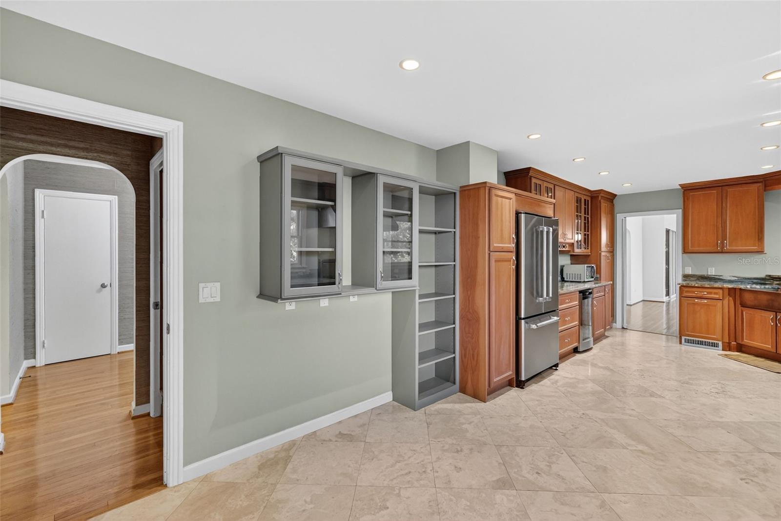 Image 17 of 57 For 9345 Silver Lake Drive