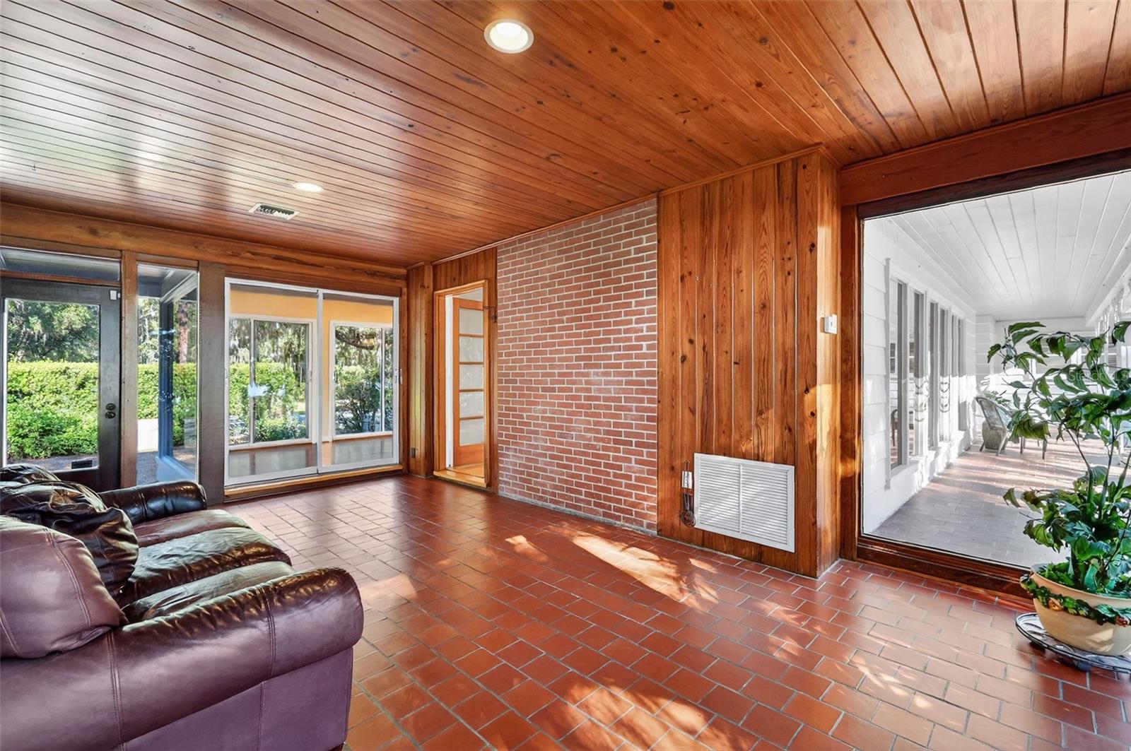 Image 34 of 57 For 9345 Silver Lake Drive