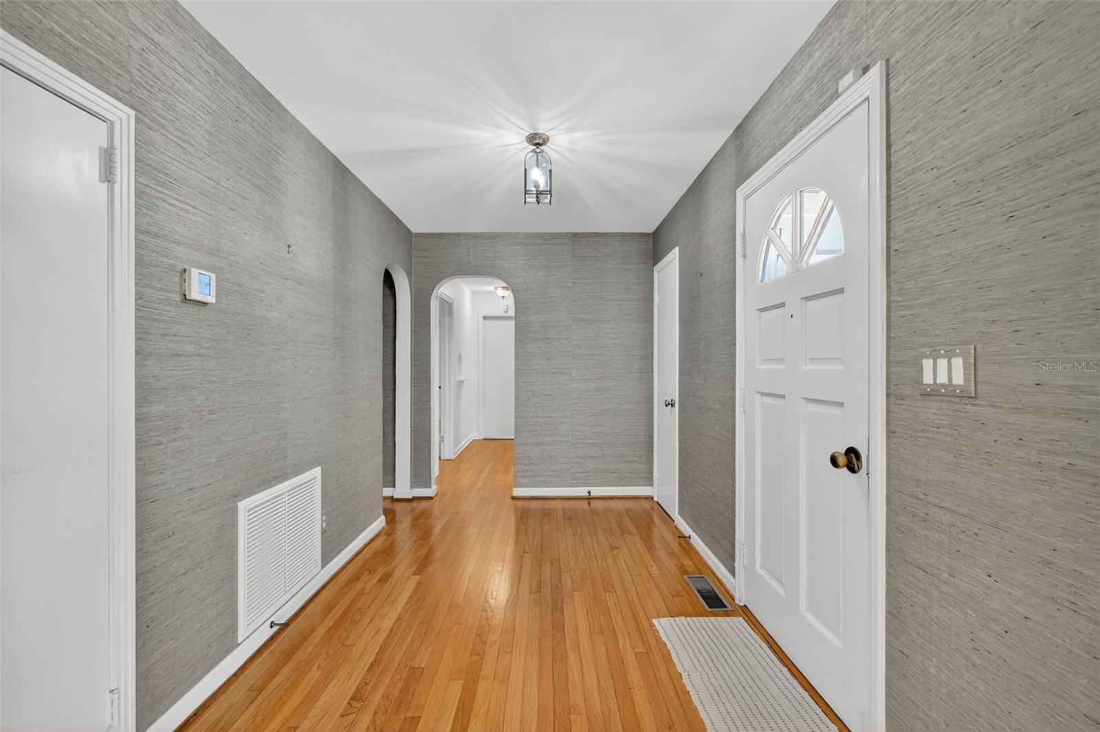 Image 8 of 57 For 9345 Silver Lake Drive