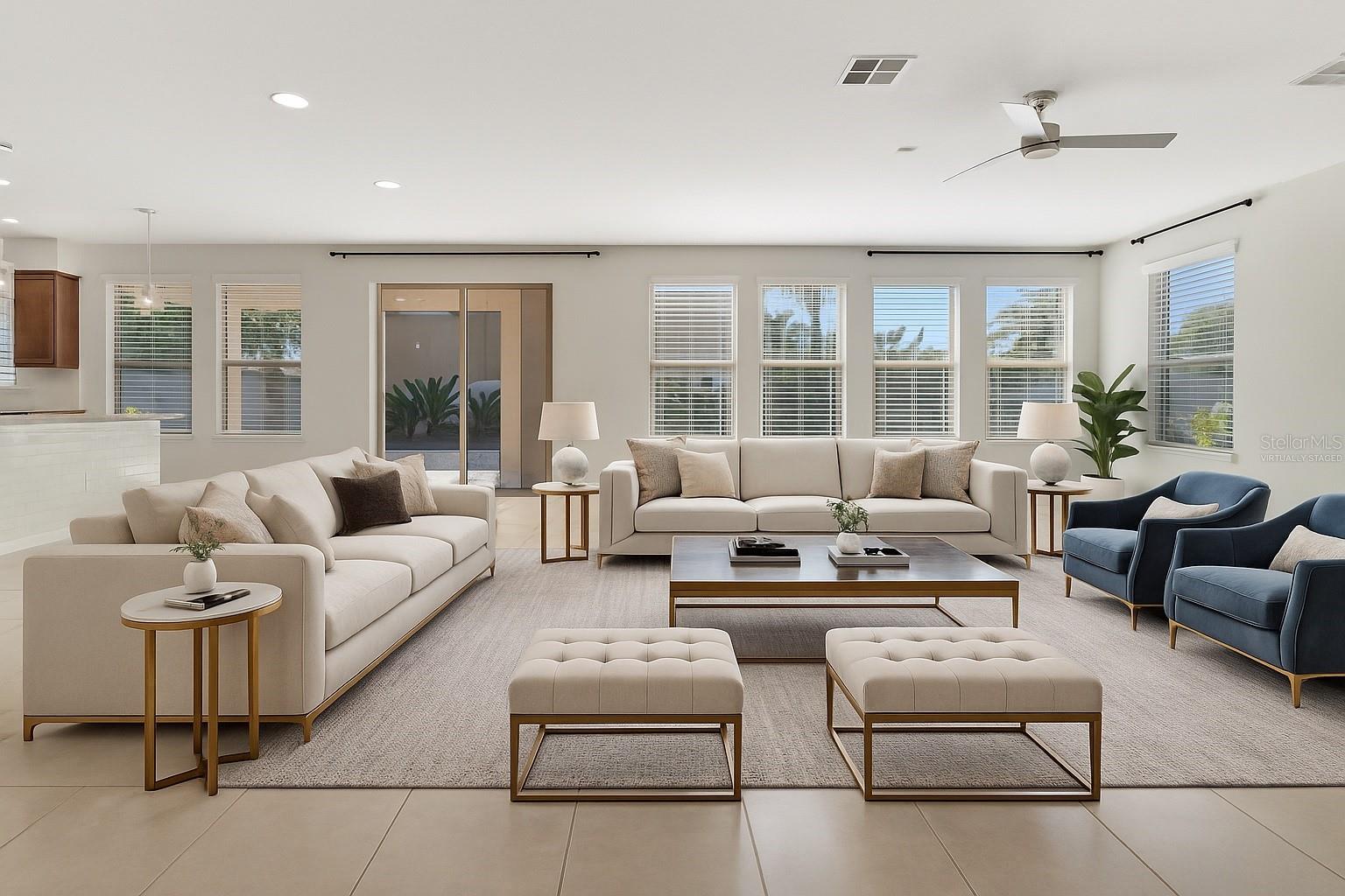 Image 14 of 75 For 1077 Fountain Coin Loop