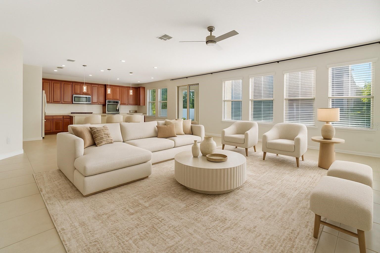 Image 5 of 75 For 1077 Fountain Coin Loop