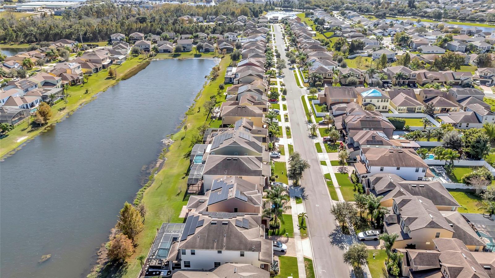 Image 67 of 75 For 1077 Fountain Coin Loop