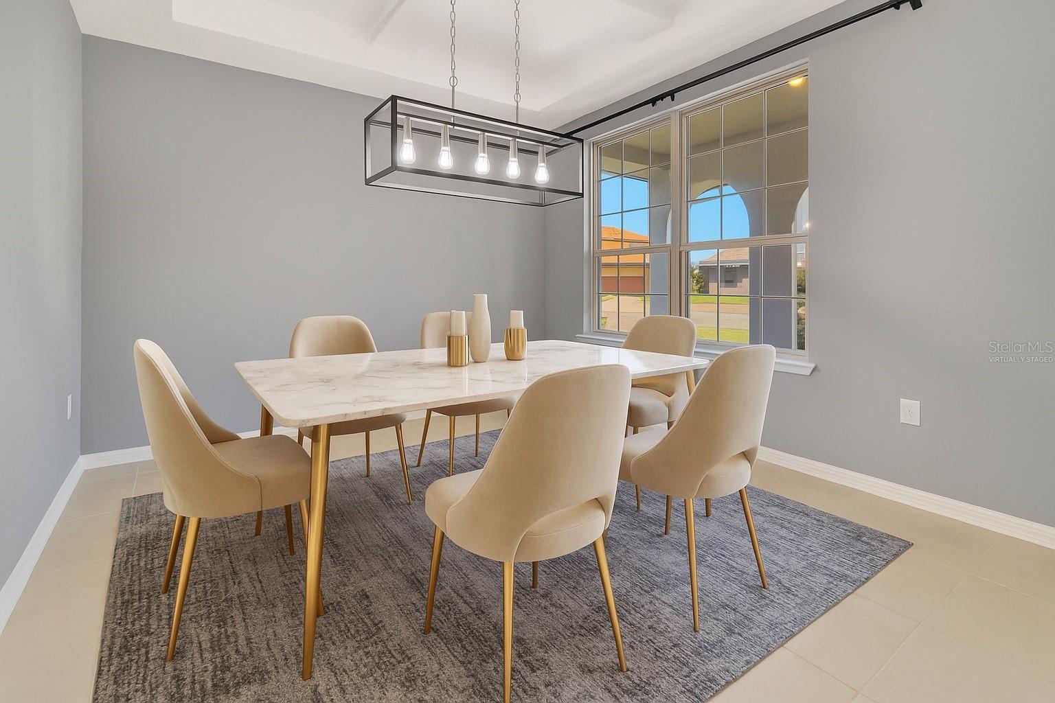 Image 7 of 75 For 1077 Fountain Coin Loop