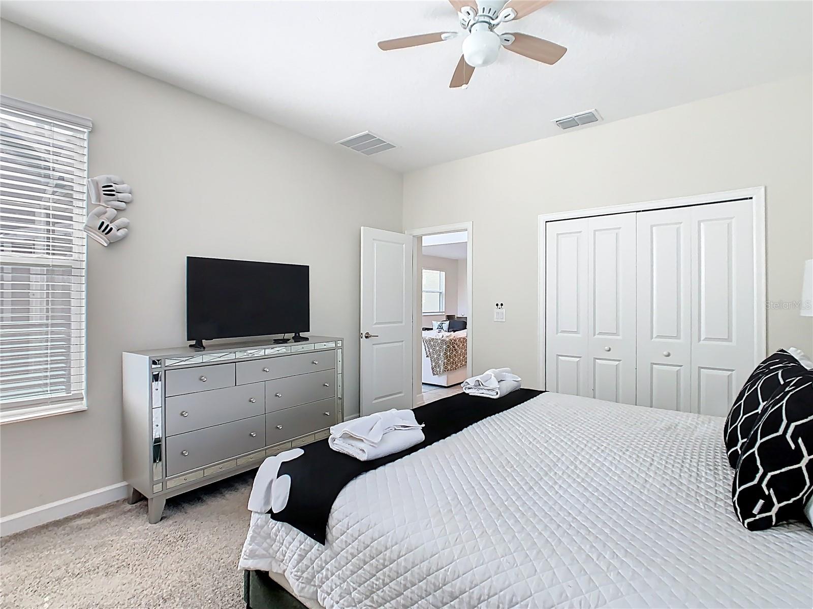 Image 12 of 40 For 651 Drop Shot Drive