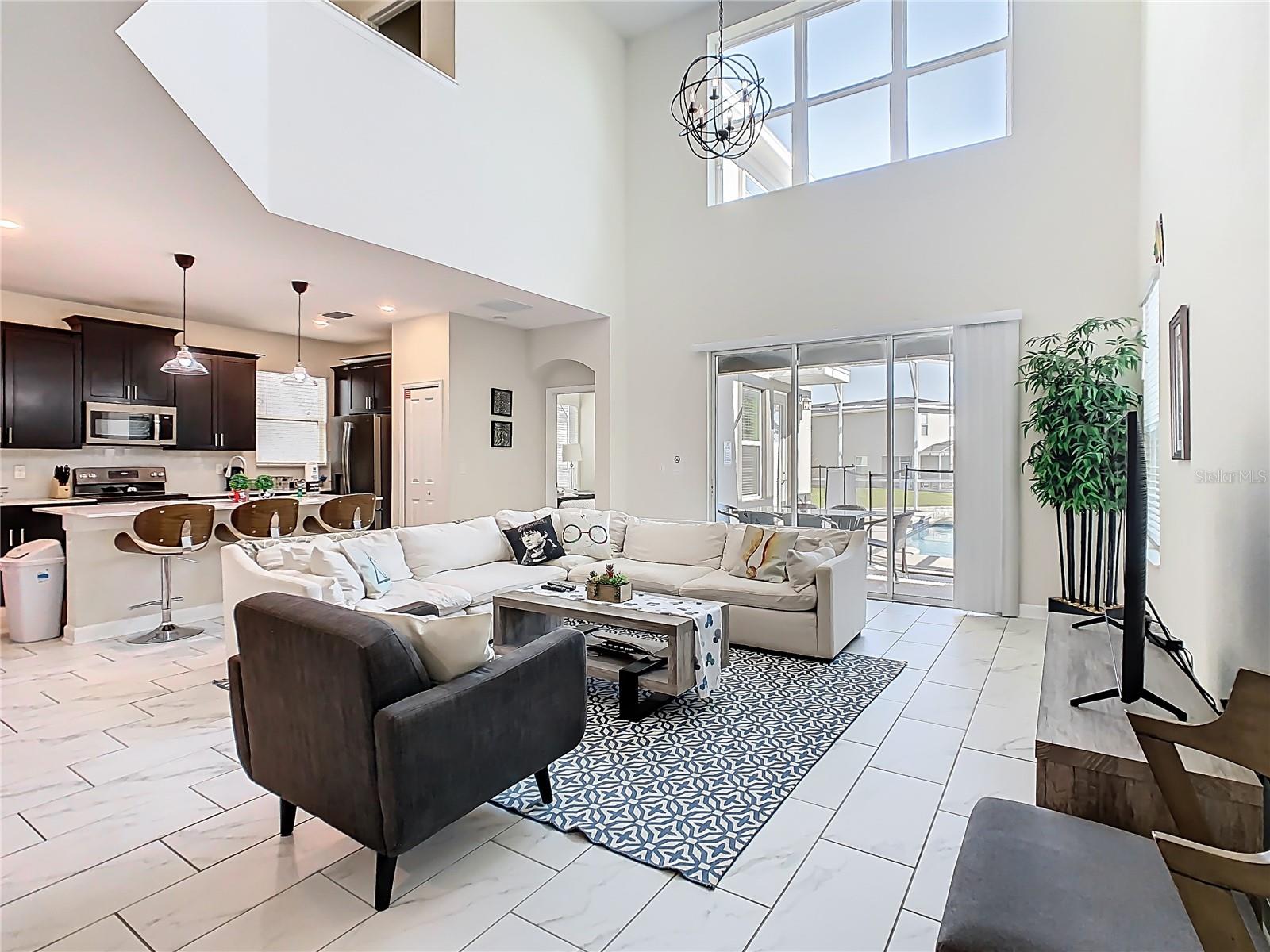 Image 7 of 40 For 651 Drop Shot Drive