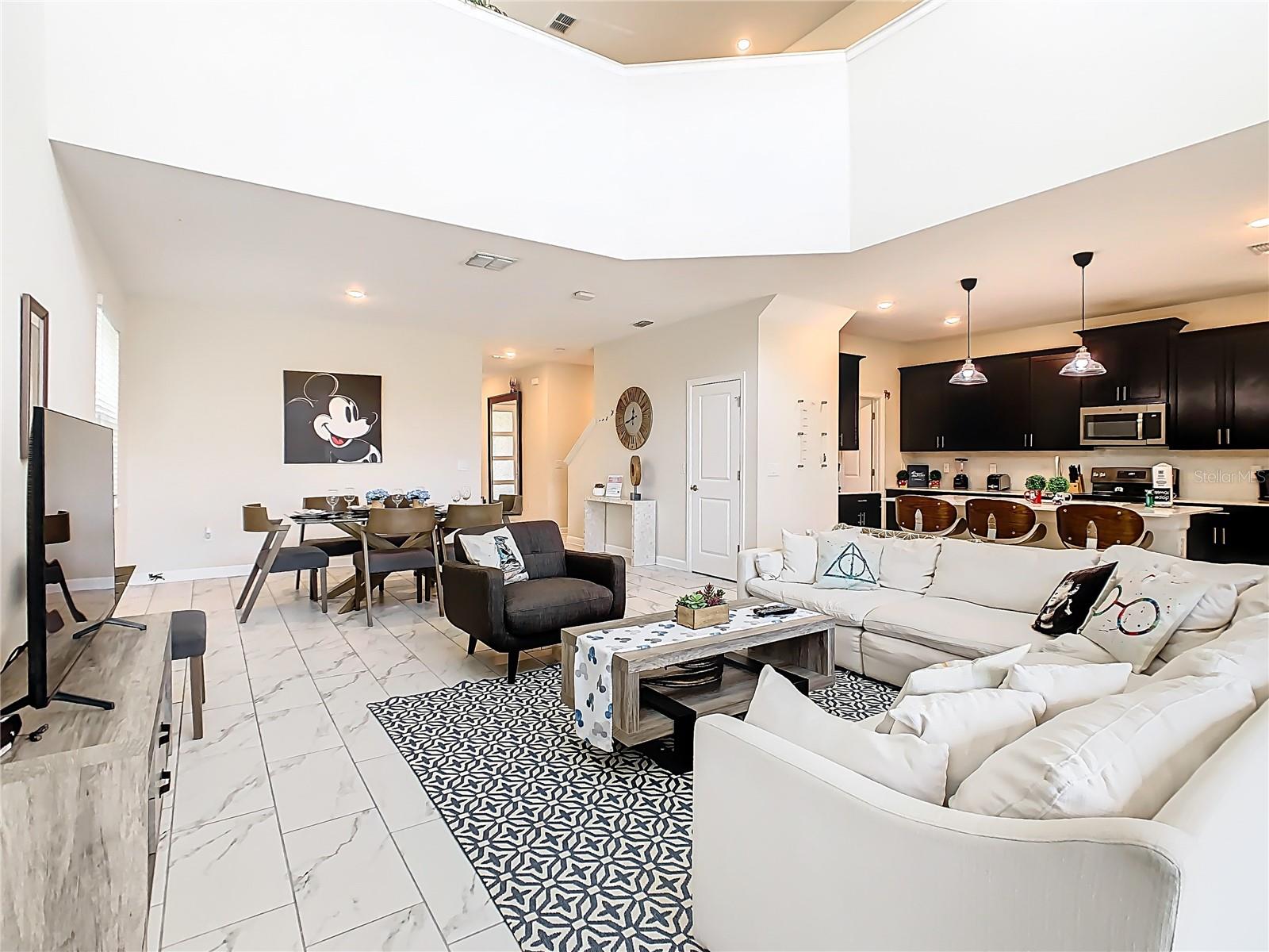 Image 8 of 40 For 651 Drop Shot Drive