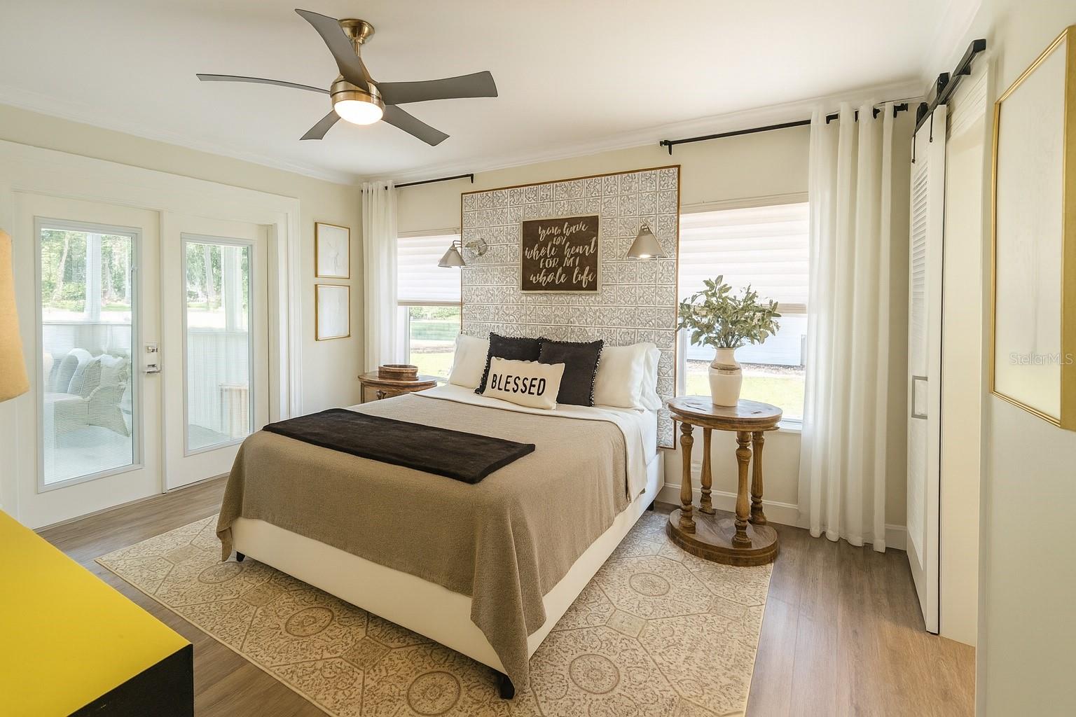 Image 11 of 39 For 21135 Peckham Avenue