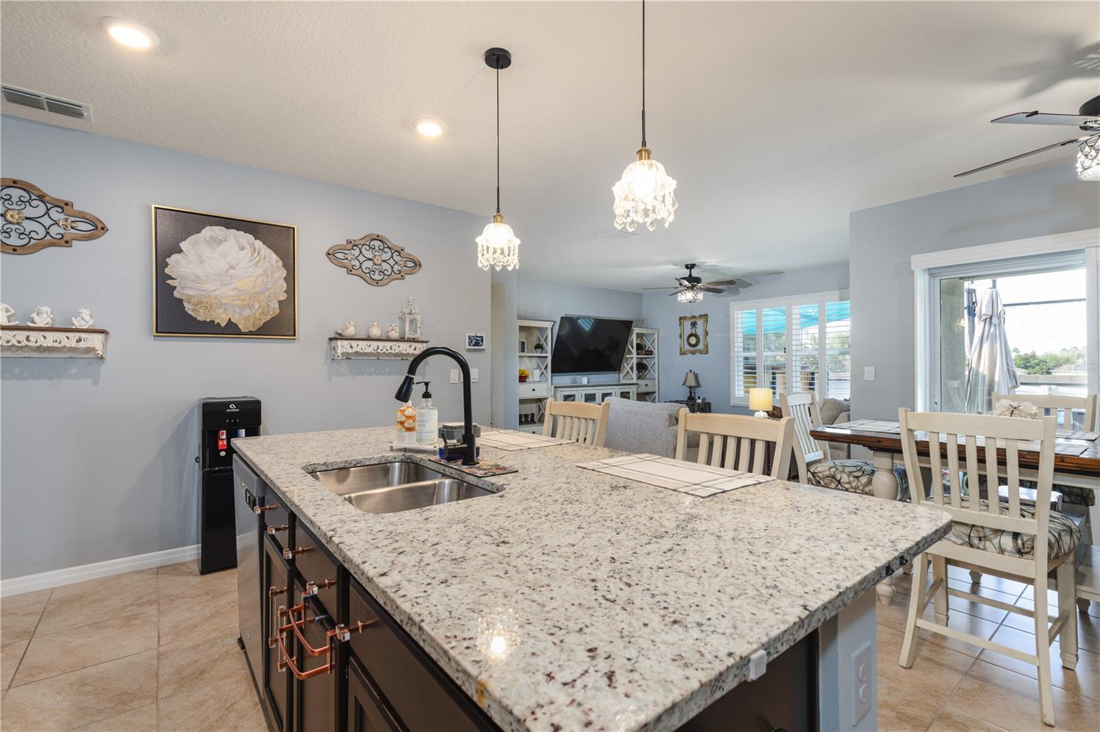 Image 14 of 40 For 2710 Lilyturf Court