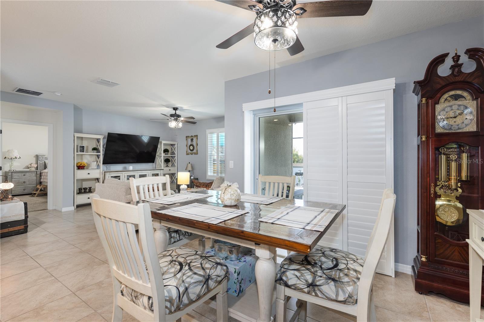 Image 15 of 40 For 2710 Lilyturf Court