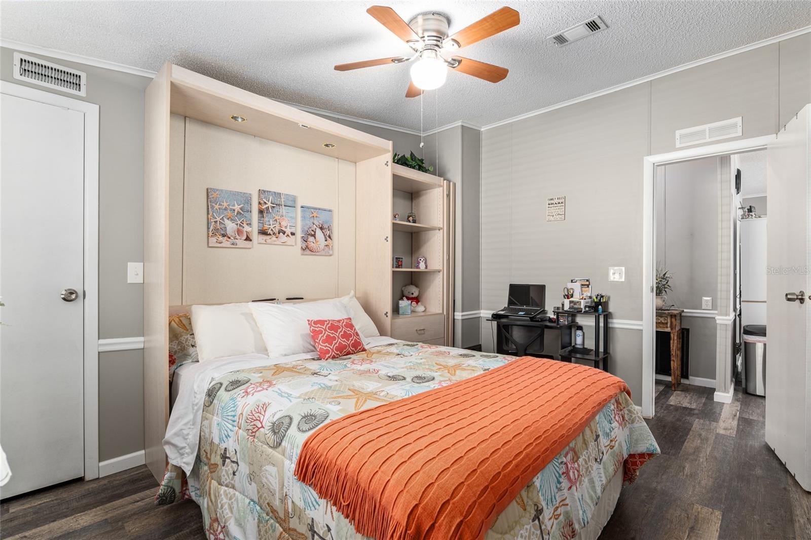 Image 25 of 39 For 1727 Hilton Head Boulevard