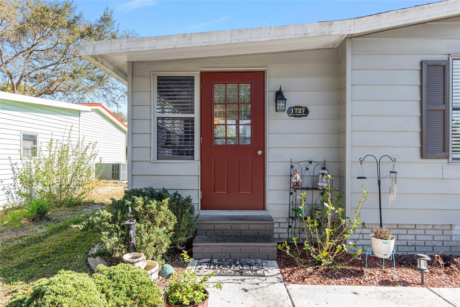 Image 30 of 39 For 1727 Hilton Head Boulevard