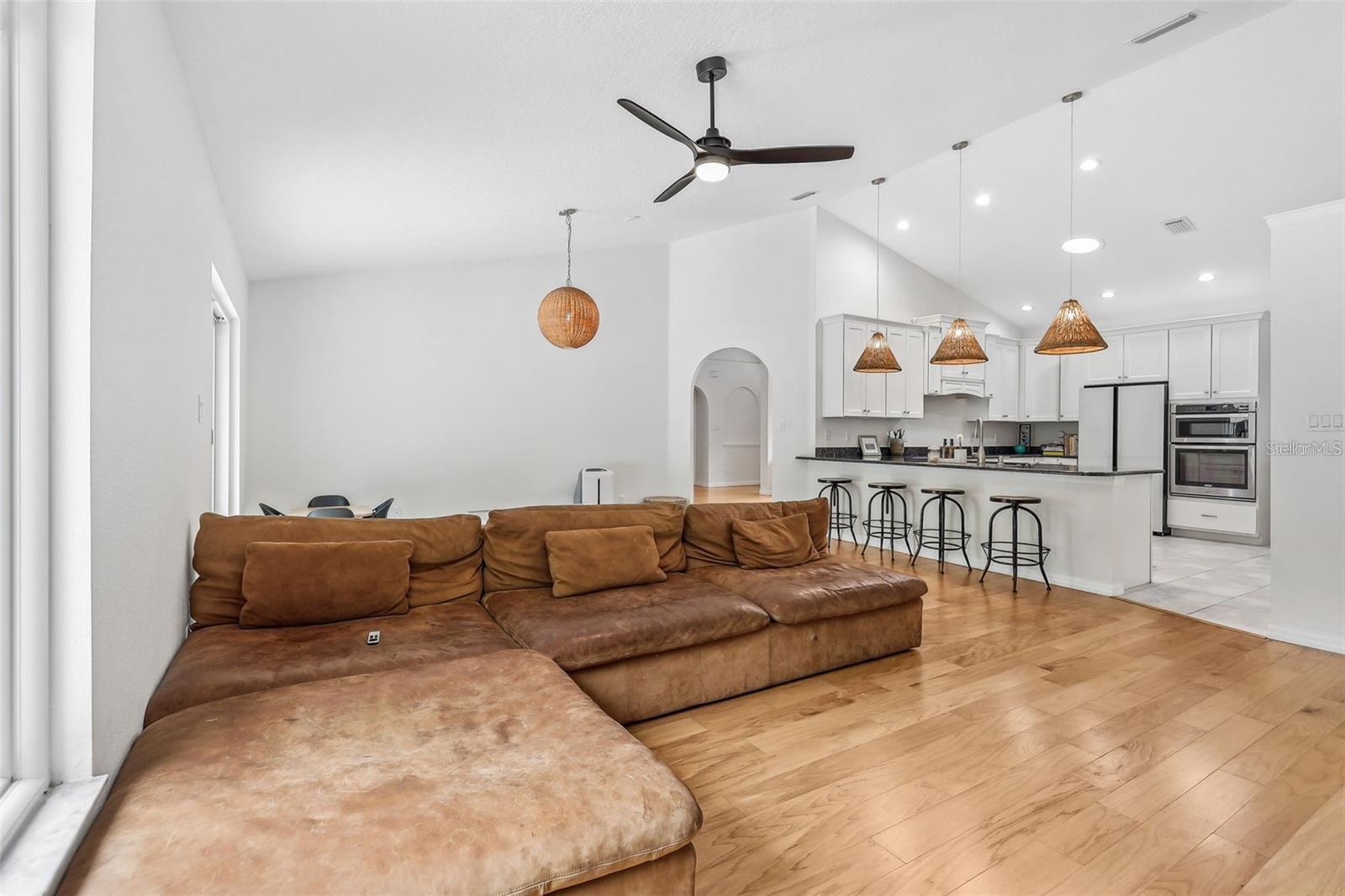 Image 22 of 39 For 33943 Lake Joanna Drive