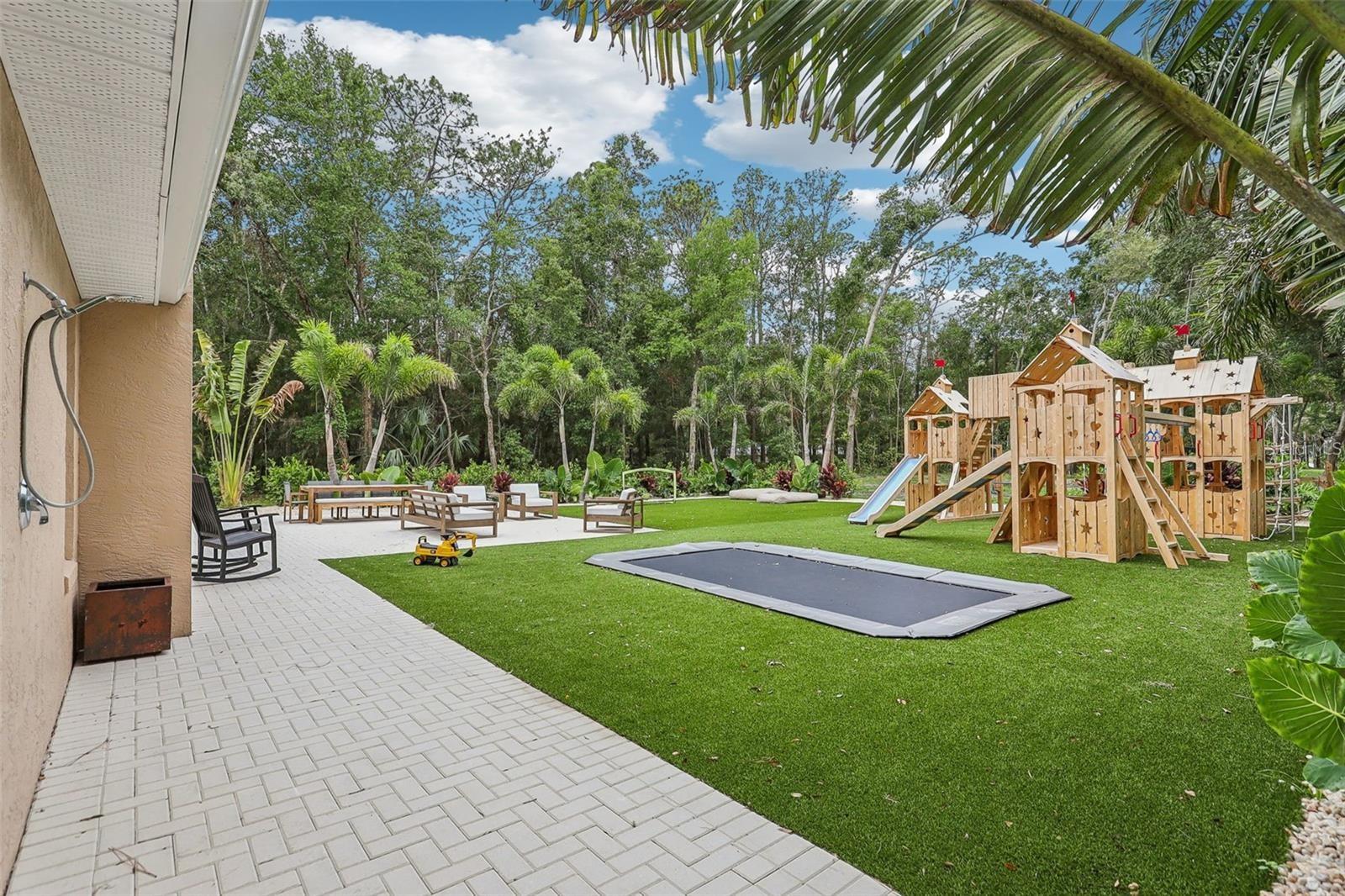 Image 7 of 39 For 33943 Lake Joanna Drive