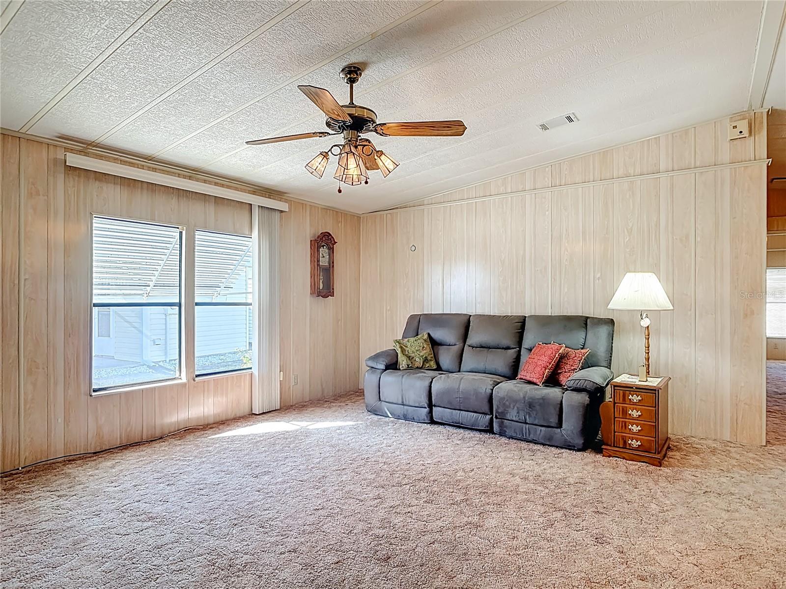 Image 10 of 43 For 1441 Apache Circle