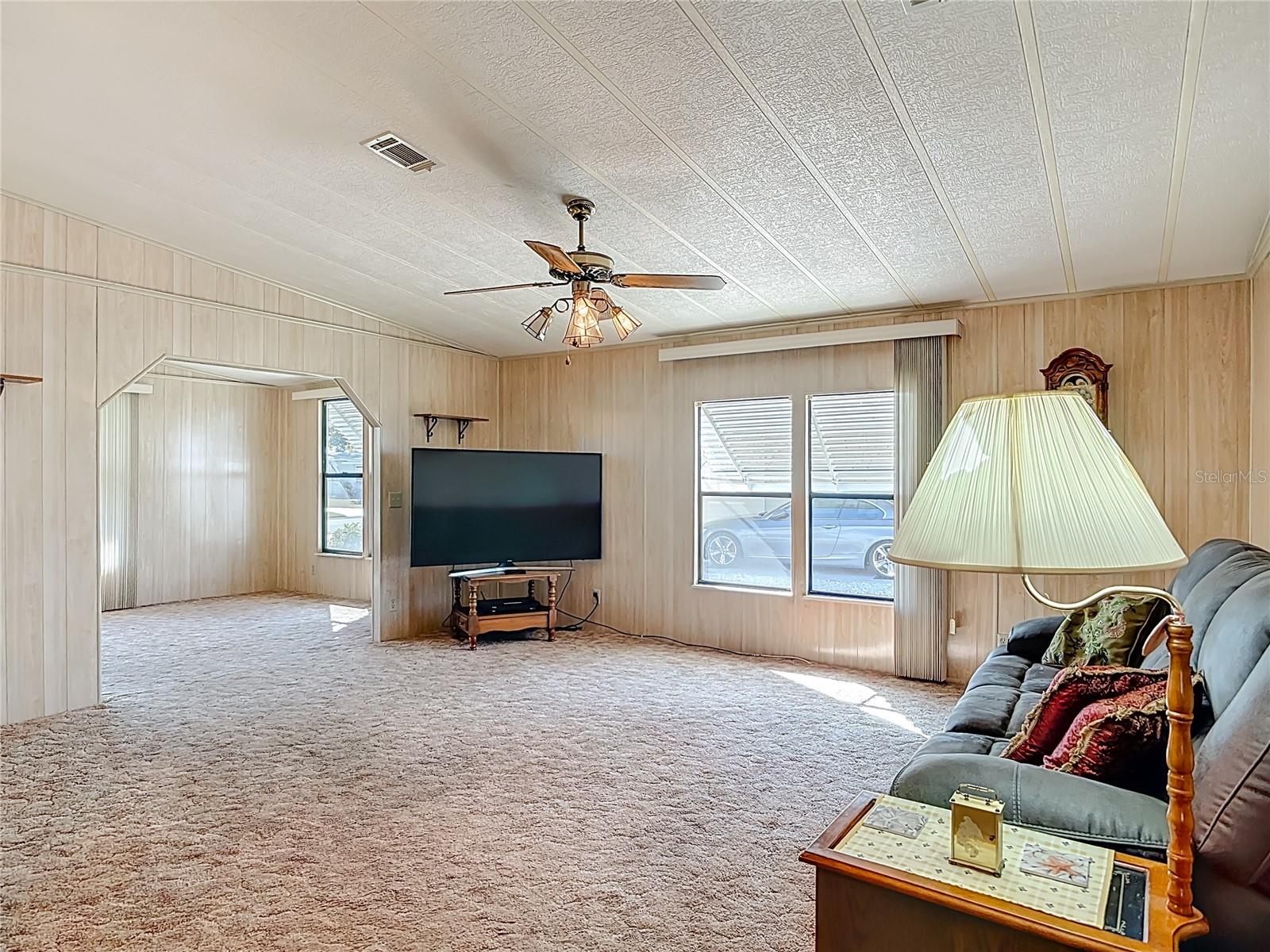 Image 11 of 43 For 1441 Apache Circle