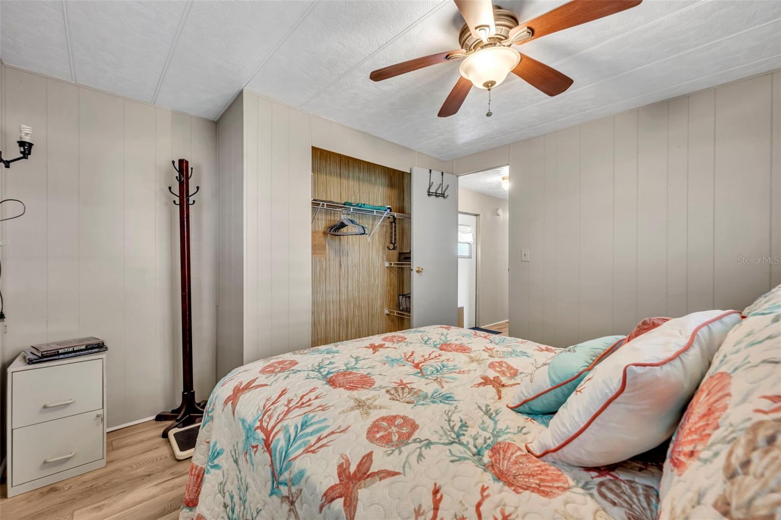 Image 16 of 44 For 11 Hawaiian Way