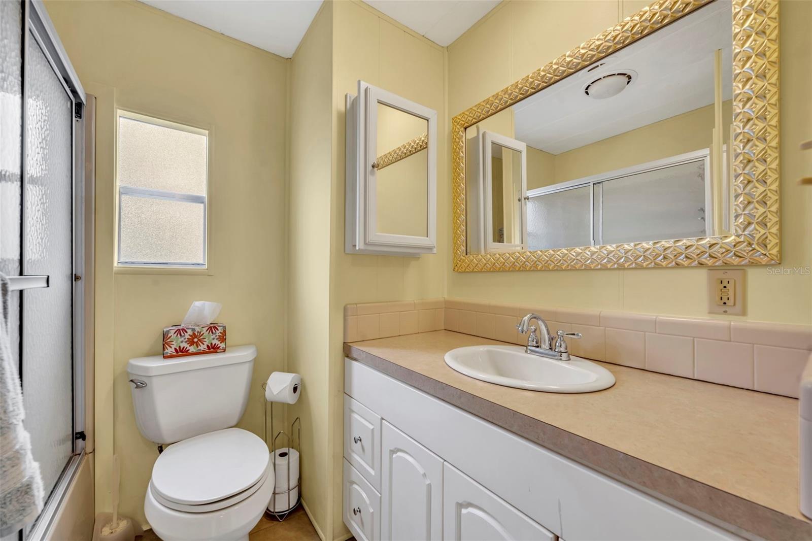 Image 17 of 44 For 11 Hawaiian Way