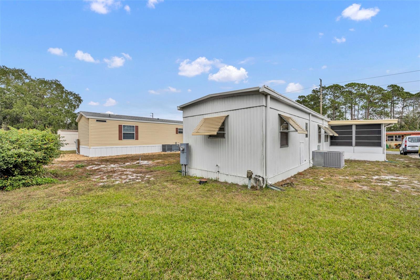 Image 24 of 44 For 11 Hawaiian Way