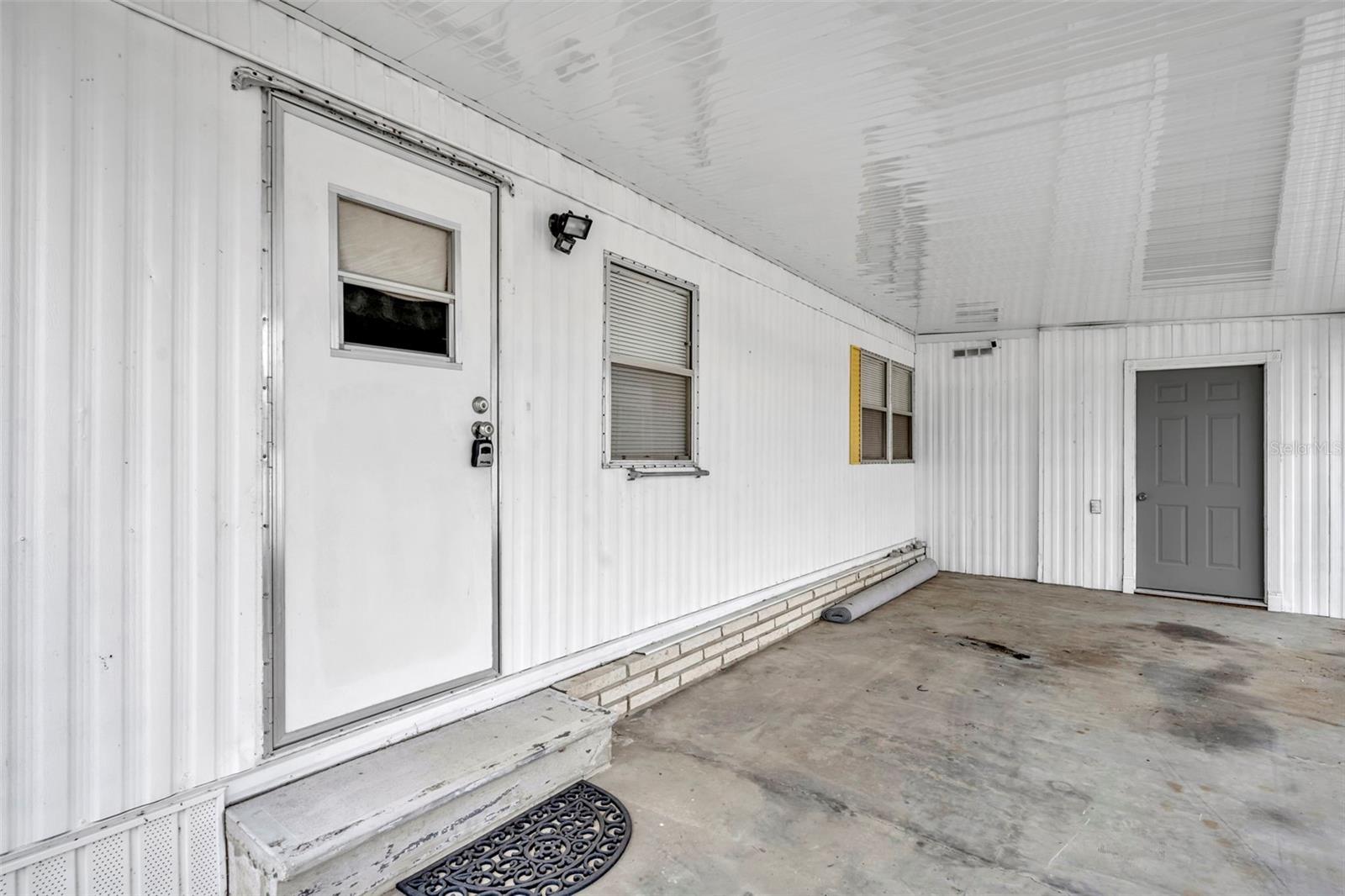 Image 6 of 44 For 11 Hawaiian Way