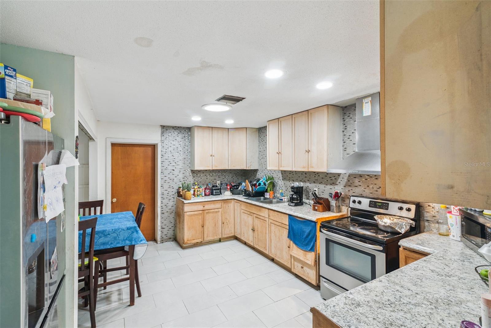 Image 11 of 54 For 28751 Sleepy Bear Lane