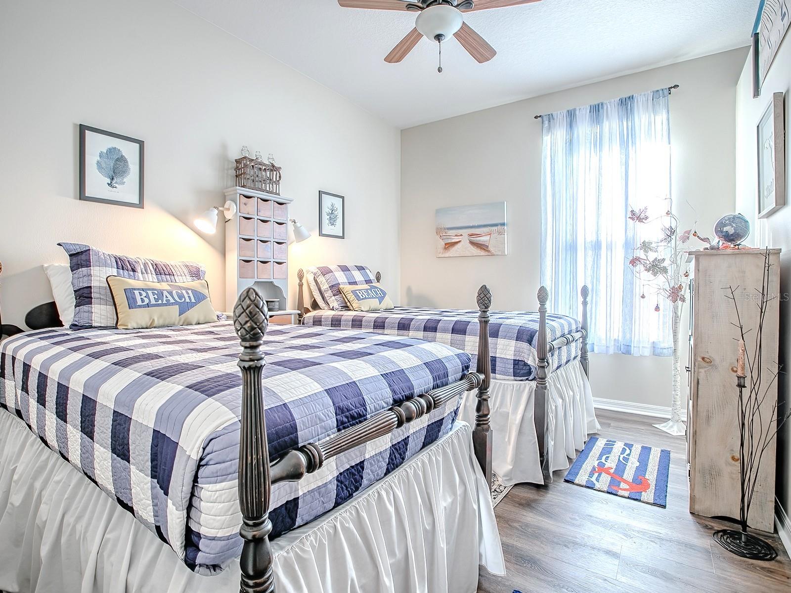 Image 25 of 40 For 926 Dekleva Drive