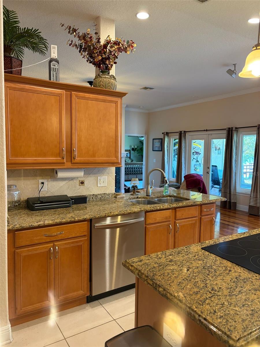 Image 16 of 45 For 1601 Lake Villa Drive