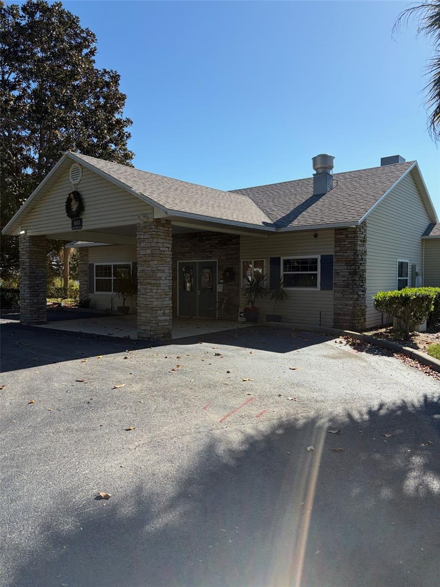 Image 38 of 45 For 1601 Lake Villa Drive