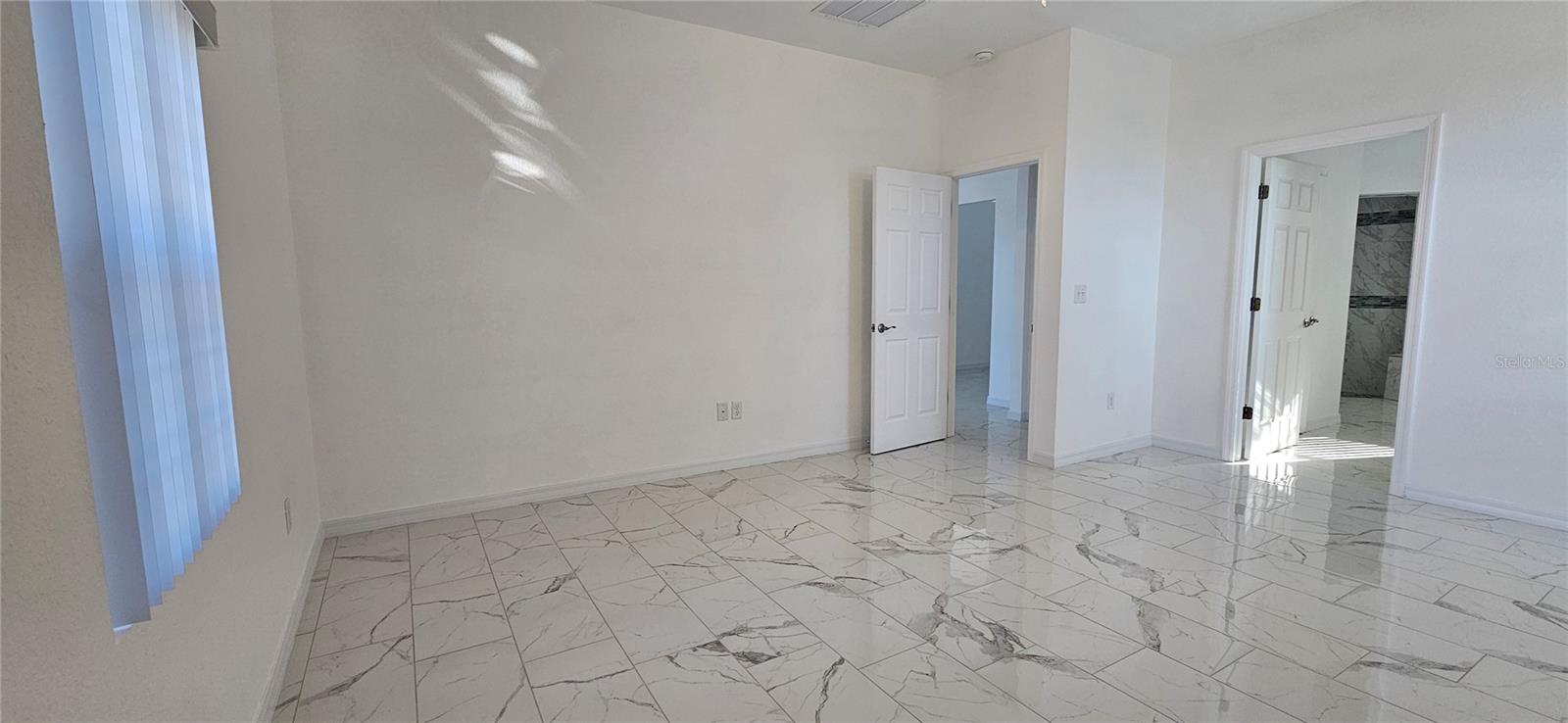 Image 15 of 36 For 17271 Peggy Avenue