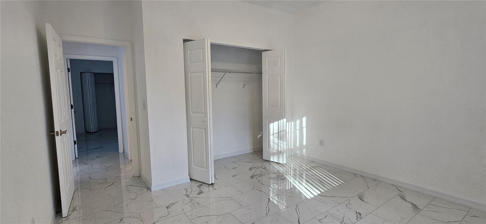 Image 21 of 36 For 17271 Peggy Avenue