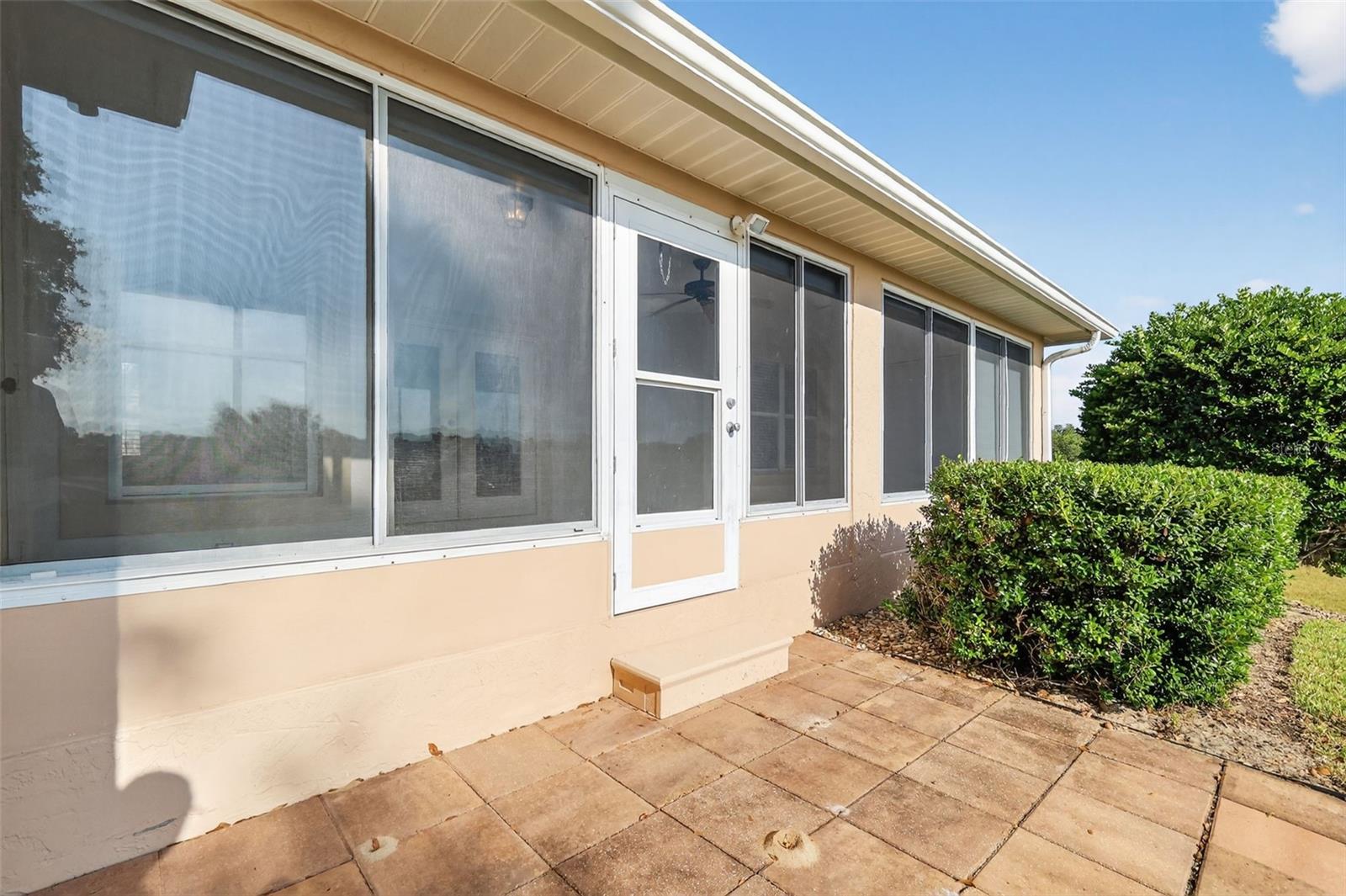 Image 10 of 46 For 5524 Saddleback Court