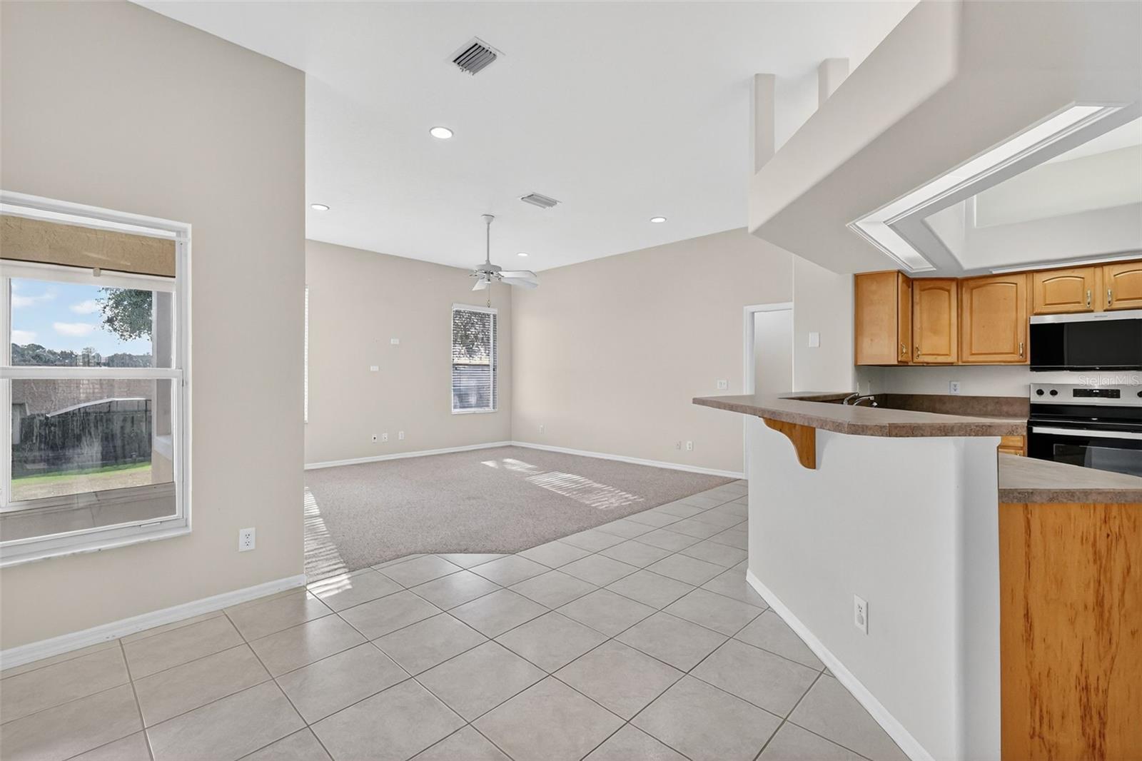 Image 16 of 46 For 5524 Saddleback Court