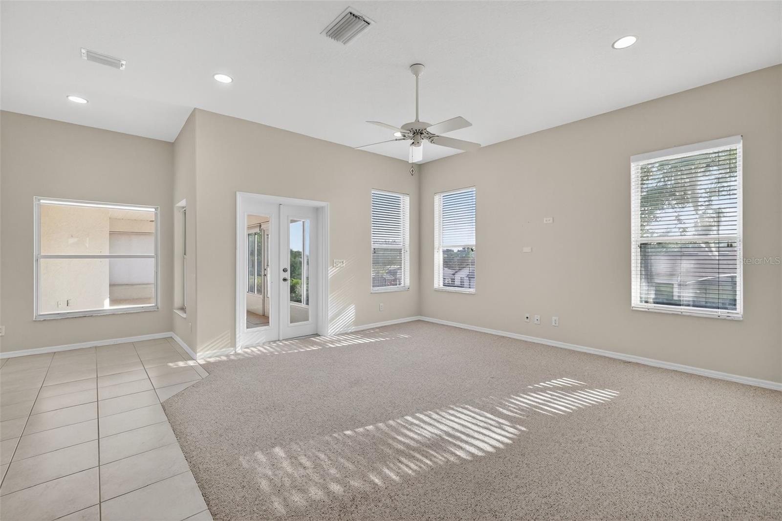 Image 18 of 46 For 5524 Saddleback Court