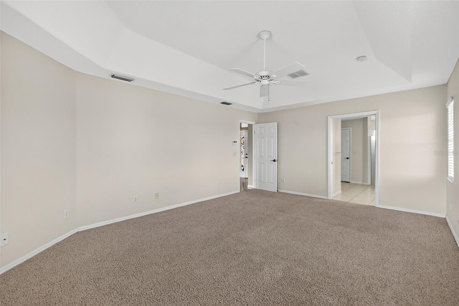 Image 28 of 46 For 5524 Saddleback Court