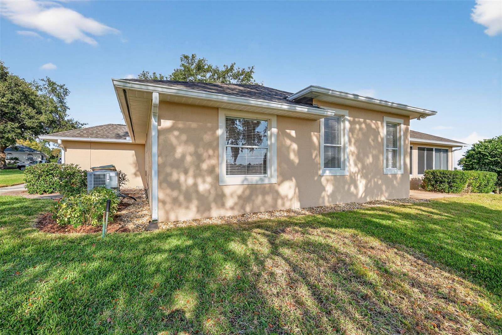 Image 6 of 46 For 5524 Saddleback Court