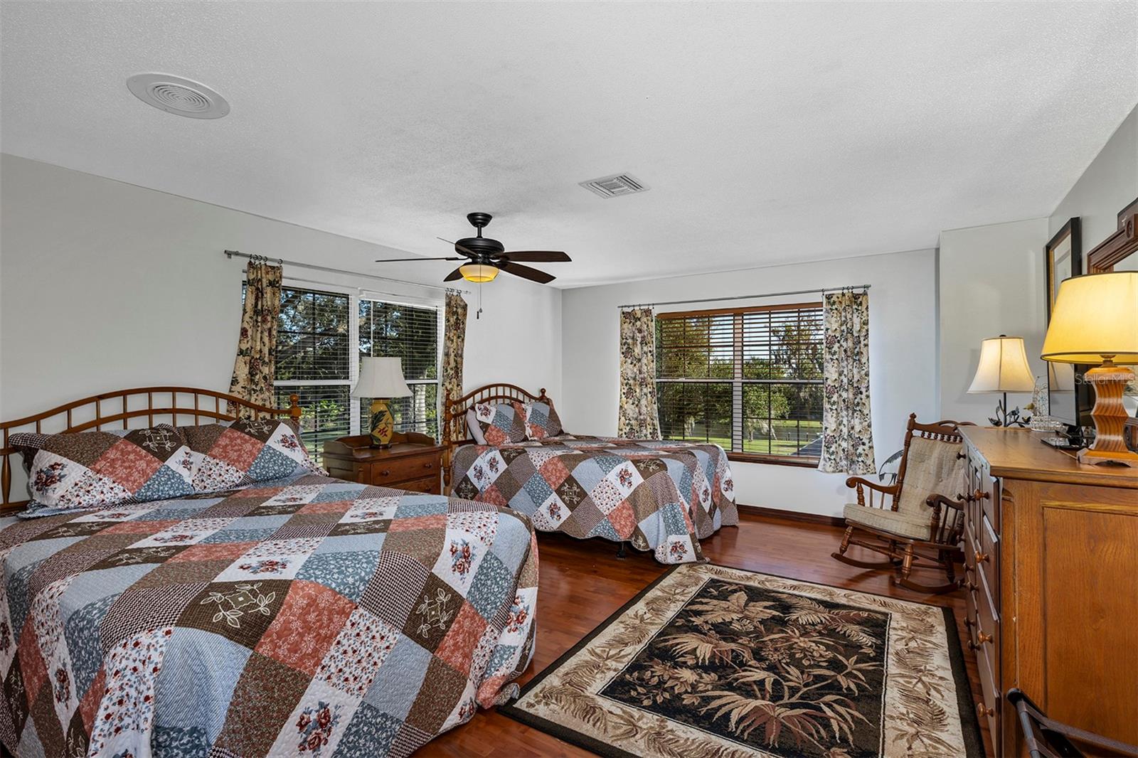 Image 18 of 63 For 38922 Ella Drive