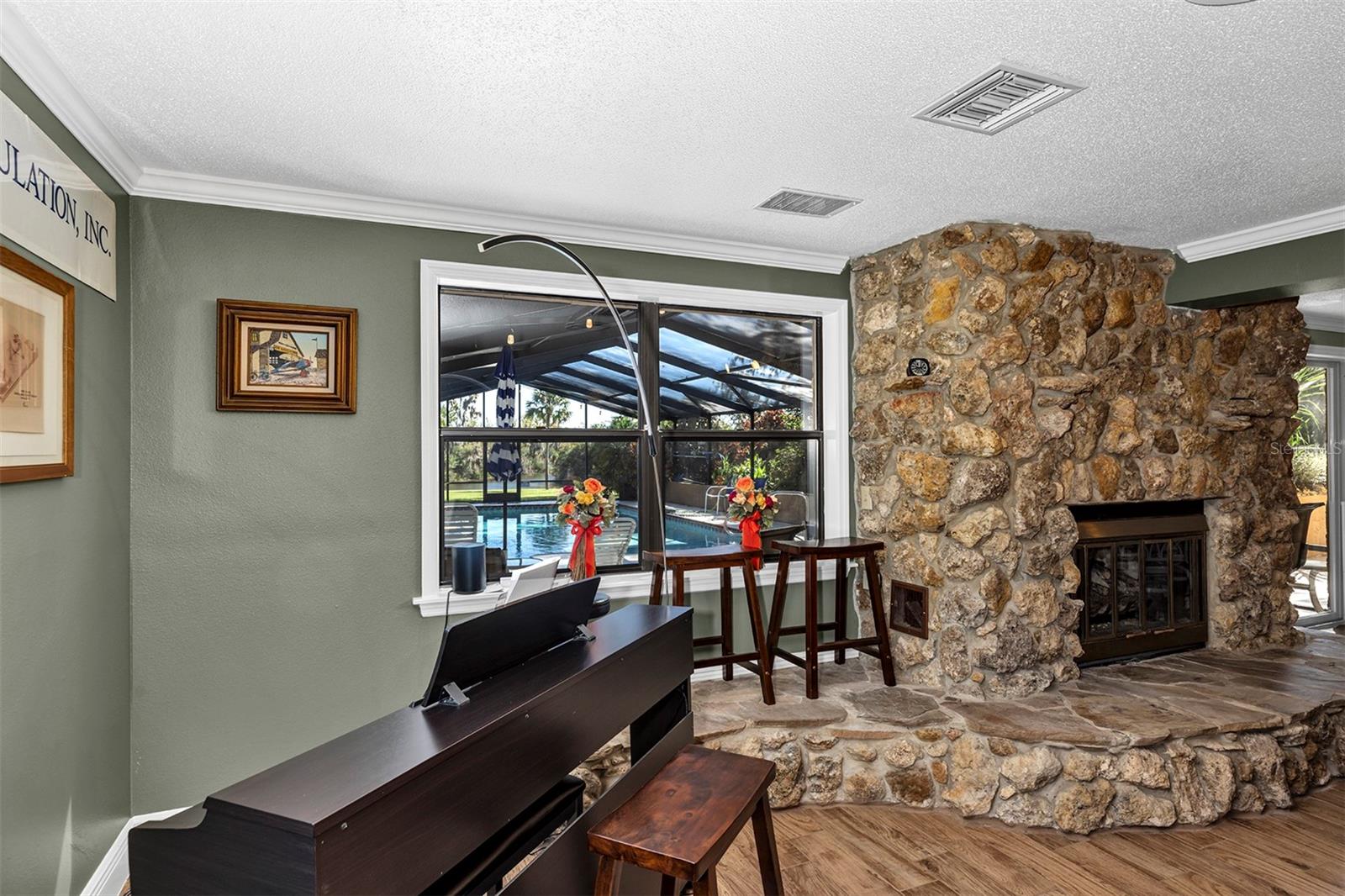 Image 39 of 63 For 38922 Ella Drive