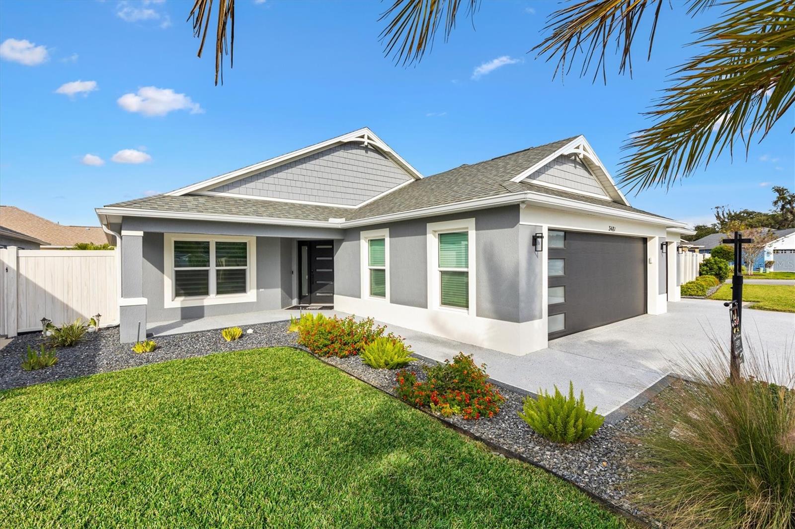 Image 4 of 42 For 3481 Vinas Place